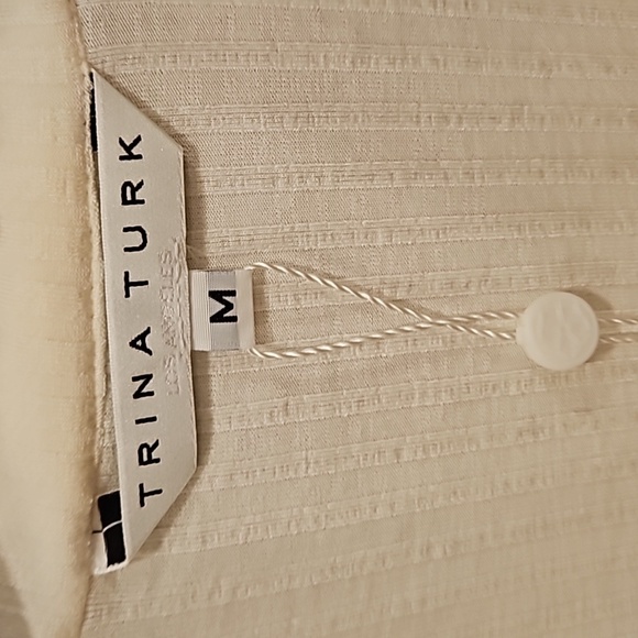 💕TRINA TURK💕 Ribbed Knit Nishi 2 Top ~ White Medium M NWT - Picture 11 of 14